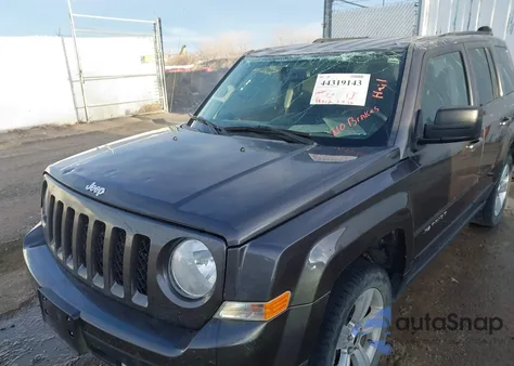 2016 Jeep Patriot Latitude z USA, uszkodzony, nr VIN 1C4NJRFB0GD632516